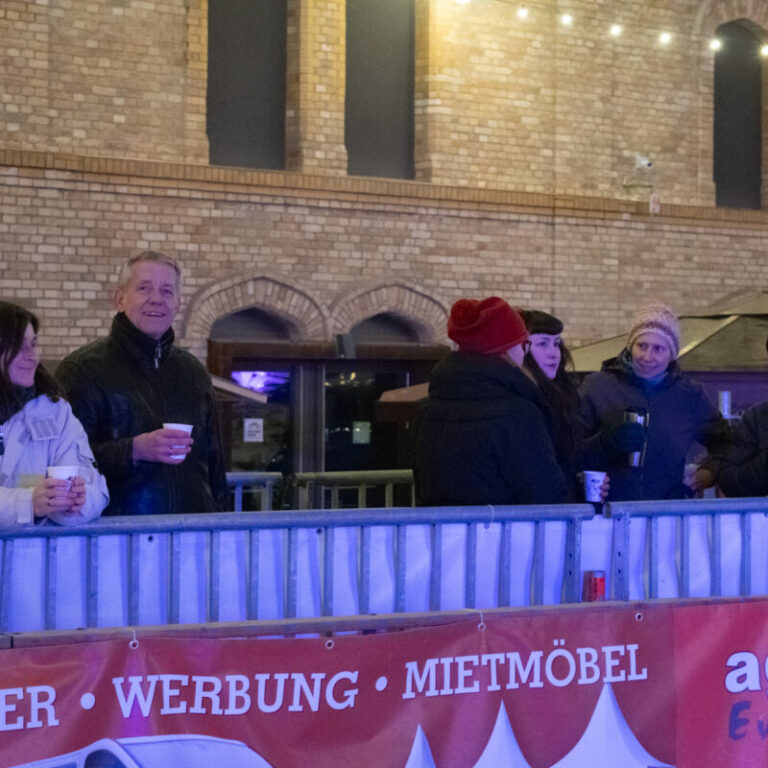 Winterfest mit Eisstockschießen in der Festung Mark