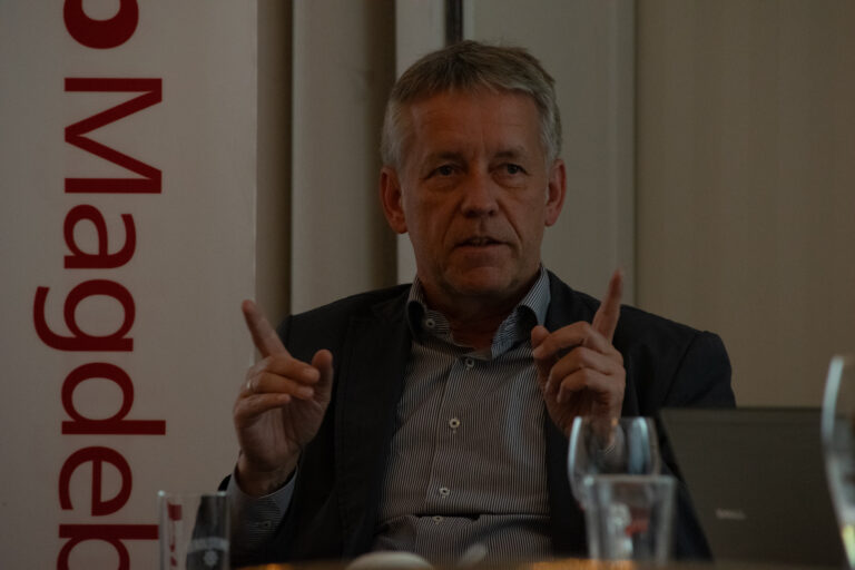 Hintergrundgespräch: „Wenn Journalisten Politiker wären…”