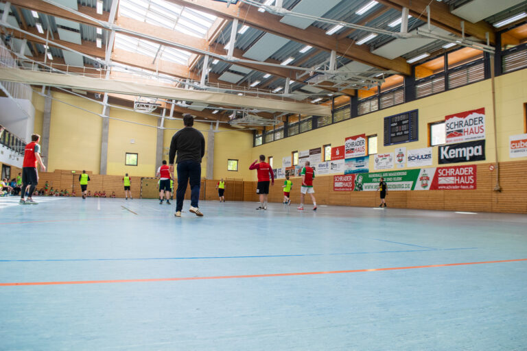 7. Handball-Benefizturnier des Presseclubs Magdeburg