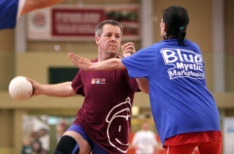 Handball-Benefizturnier des Presseclubs Magdeburg