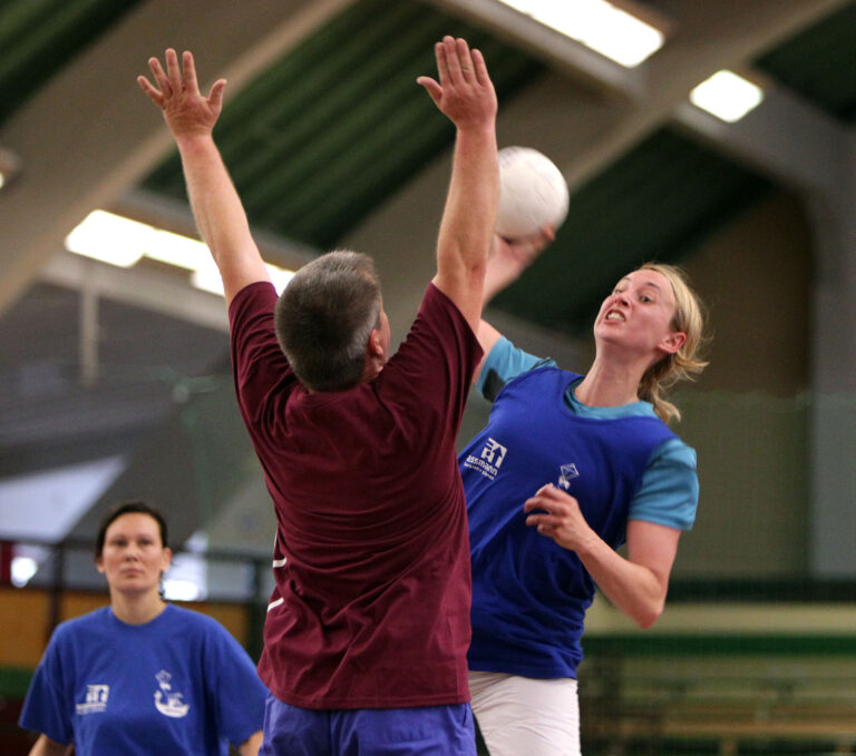 Handball-Benefizturnier des Presseclubs Magdeburg
