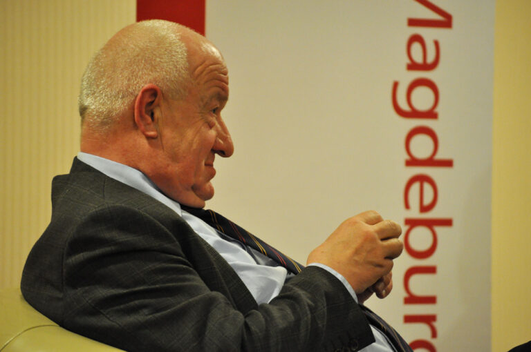 Podiumsdiskussion „Brennendes Arabien“