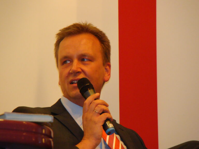 Podiumsdiskussion “Afghanistan — wie weiter?”