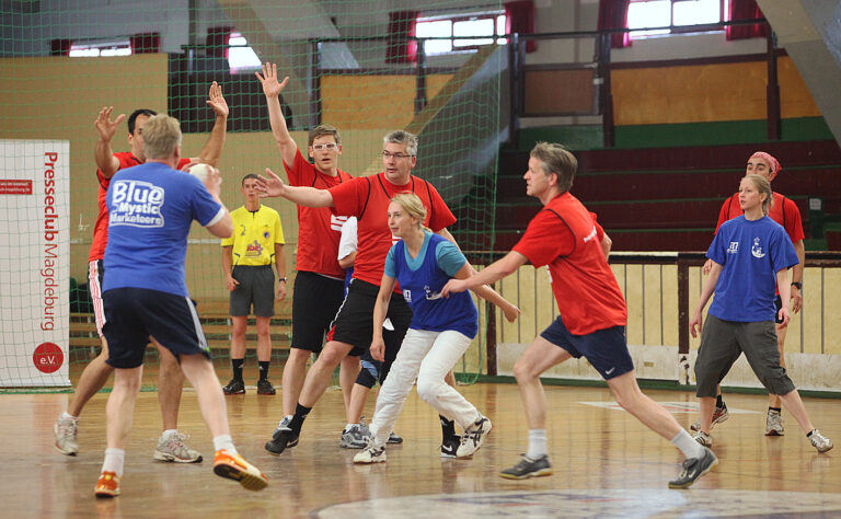 Handball-Benefizturnier des Presseclubs Magdeburg