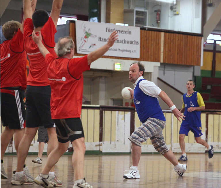 Handball-Benefizturnier des Presseclubs Magdeburg