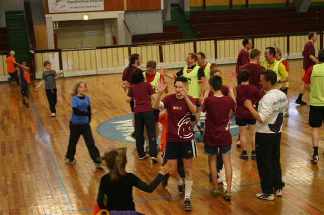 Handball-Benefizturnier des Presseclubs Magdeburg