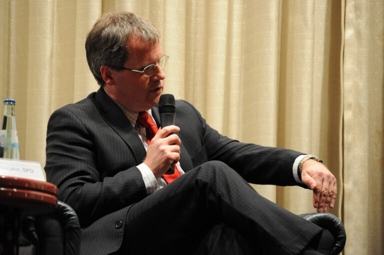 Podiumsdiskussion mit den Spitzenkandidaten zur Landtagswahl 2011 in Sachsen-Anhalt