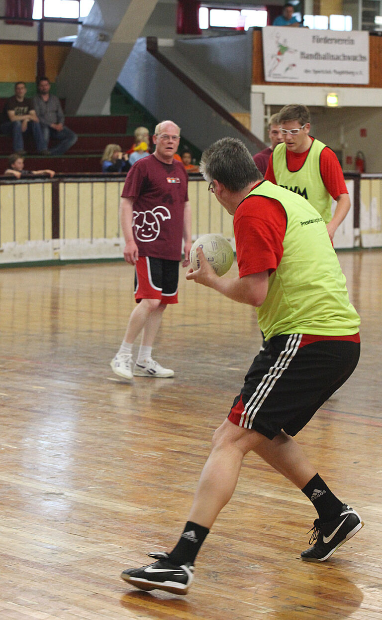 Handball-Benefizturnier des Presseclubs Magdeburg