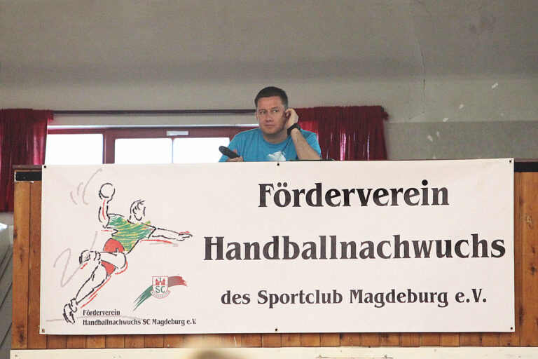 Handball-Benefizturnier des Presseclubs Magdeburg