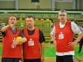 Norbert Doktor, Hartmut Krüger und Rainer Schweingel beim 2. Handball-Benefizturnier des Presseclubs am 28. Mai 2011 in der Hermann-Gieseler-Halle (Foto: Thomas Opp)