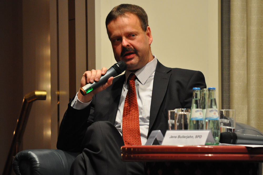 Wulf Gallert (DIE LINKE) auf der Podiumsdiskussion mit den Spitzenkandidaten zur Landtagswahl 2011 in Sachsen-Anhalt am 08.02.2011 im Maritim Hotel Magdeburg.