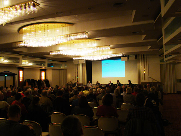 Öffentliche Podiumsdiskussion über den Tunnel am Damaschkeplatz (03.03.2009)